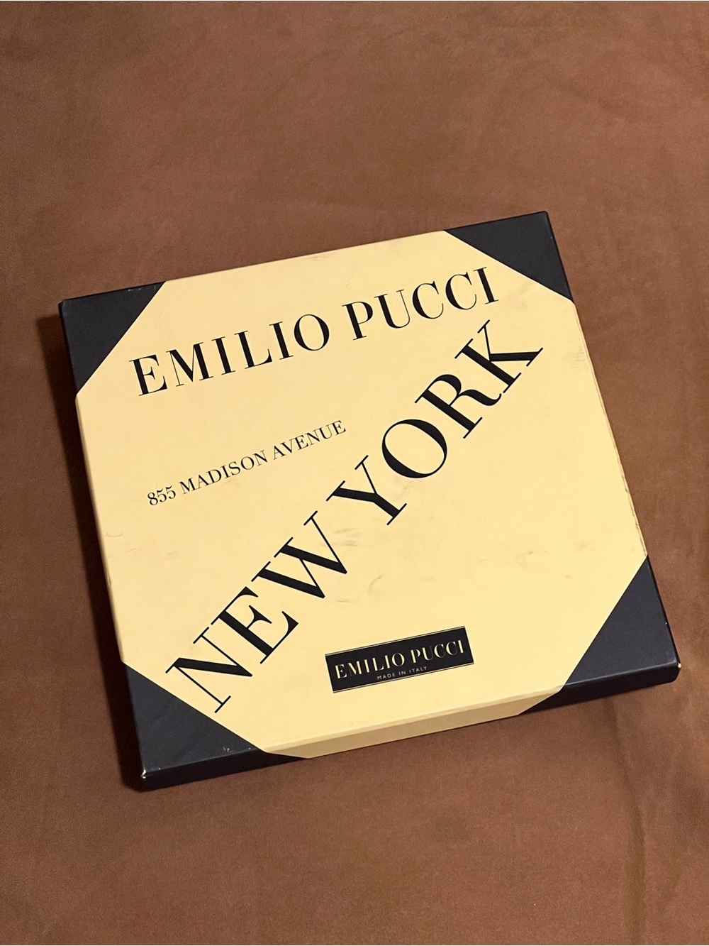 Emilio Pucci Silk Carrè - Picture 2 of 6